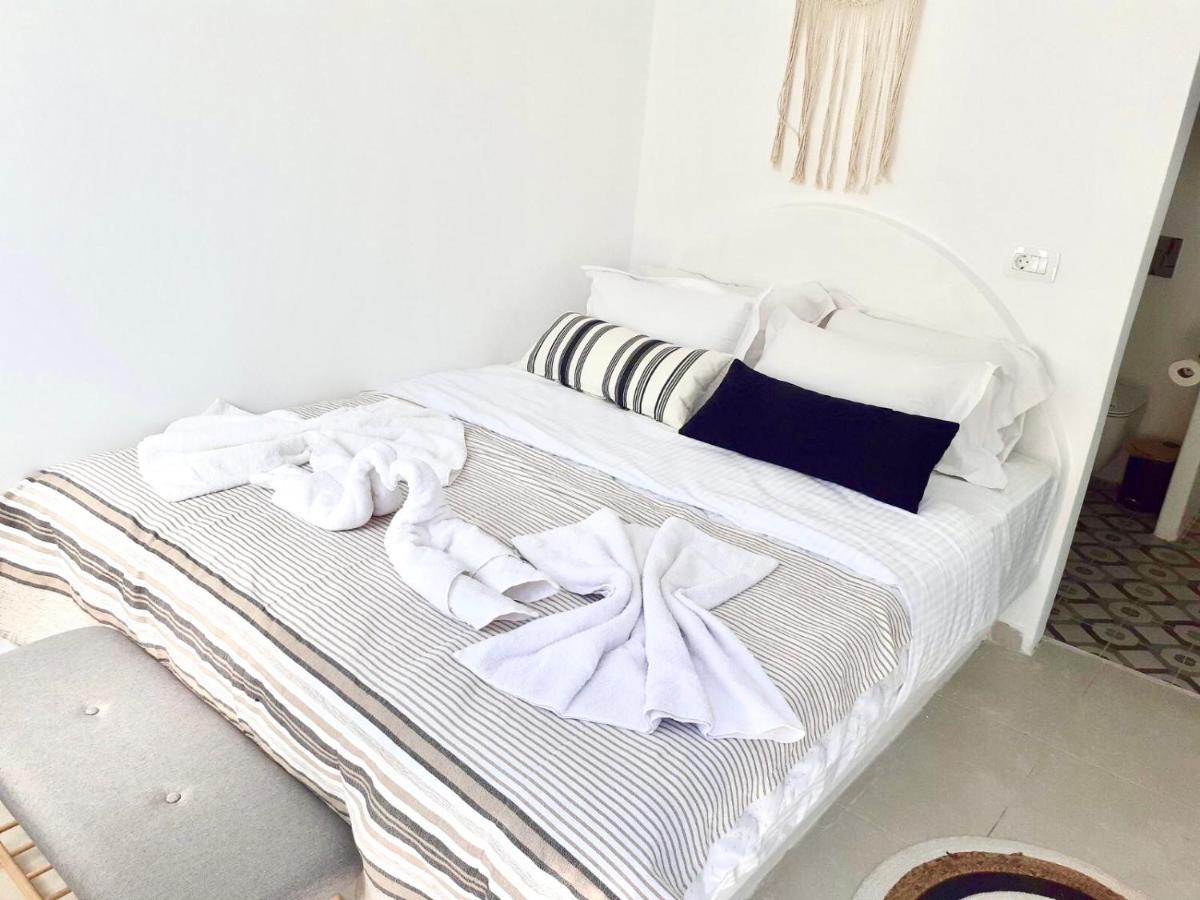 Oldtown Suites Fira Eksteriør bilde
