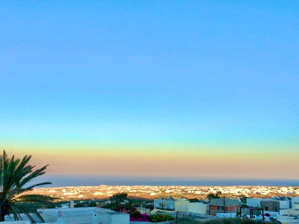 Oldtown Suites Fira Eksteriør bilde