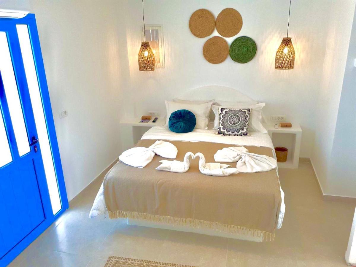 Oldtown Suites Fira Eksteriør bilde